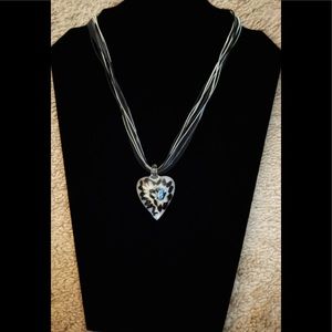 3 for $18 🎁 Glass Heart charm on silver/black necklace
